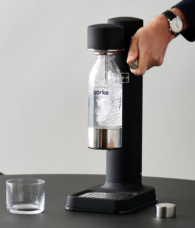 Machine à eau pétillante Aarke Carbonator 3 Argent avec une bouteille PET  incluse